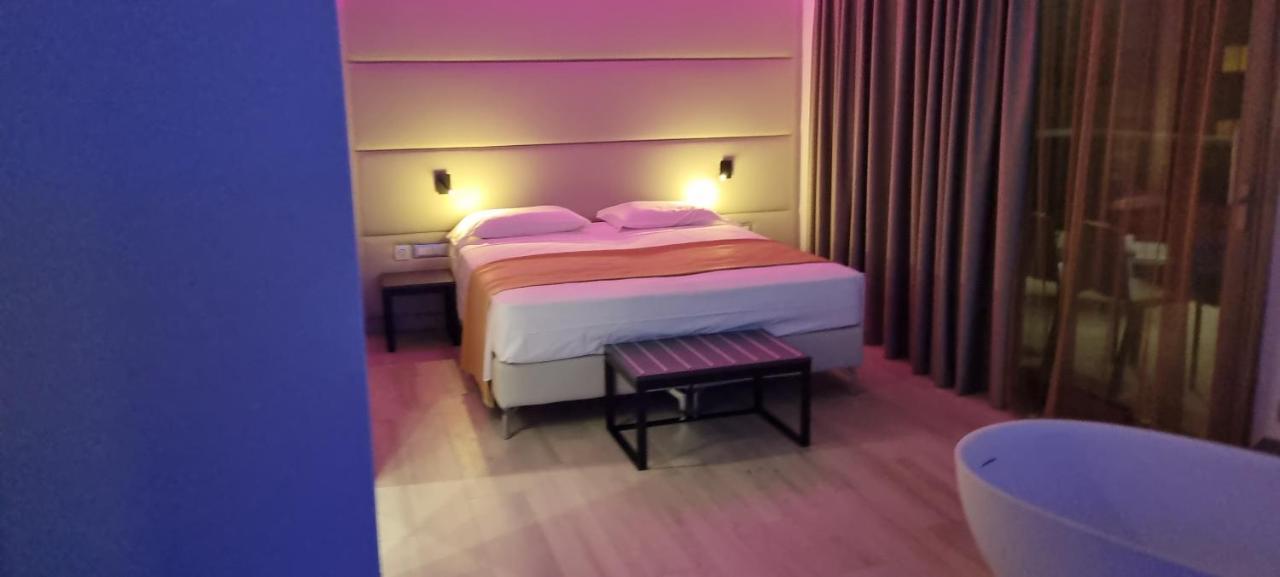 Hotel Venice Beach Hvb 34 Lifestyle 4 Superior Bibione Buitenkant foto